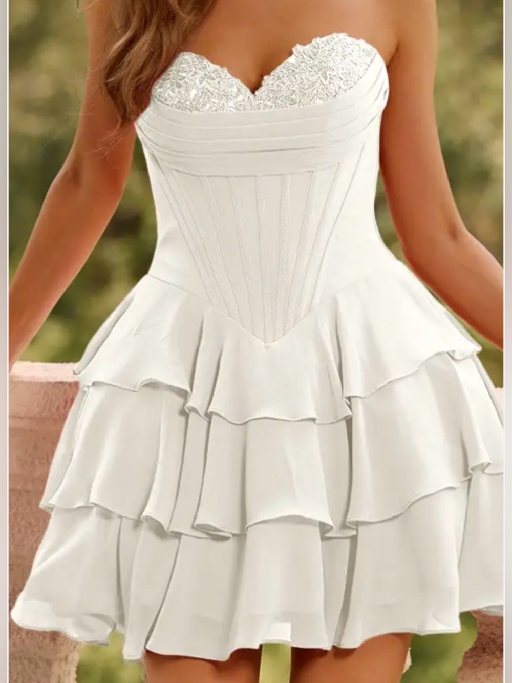 NO BRAND SHOWN size 4, strapless WHITE Tiered Ruffle Dress